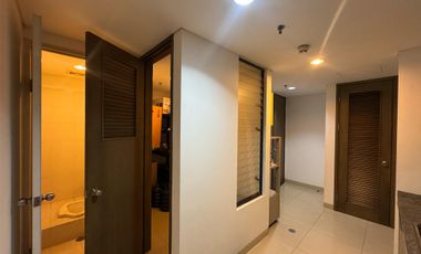 FOR RENT 3 BEDROOM FULLY FURNISHED RESORT APARTMENT IN SOUTH JAKARTA