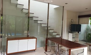 For Rent Townhouse 3Lt Furnished area Pejaten Barat