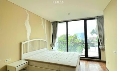 Disewakan Townhouse Murah 3 Lantai area Pejaten Cilandak