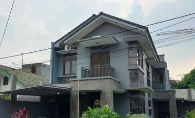 DISEWAKAN RUMAH DI CIBUBUR INDAH