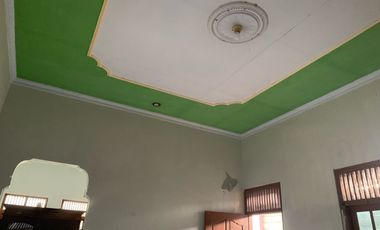 DIJUAL MURAH RUMAH BESAR SIAP HUNI COCOK UNTUK KELUARGA BESAR