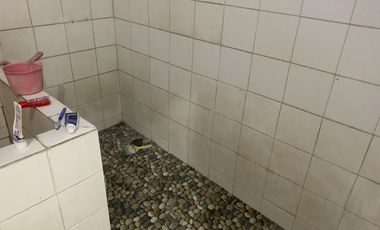 DIJUAL MURAH RUMAH BESAR SIAP HUNI COCOK UNTUK KELUARGA BESAR