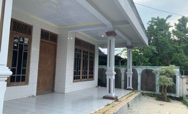 DIJUAL MURAH RUMAH BESAR SIAP HUNI COCOK UNTUK KELUARGA BESAR