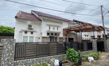 Dijual rumah cantik dalam komplek elit Grandhill Palembang