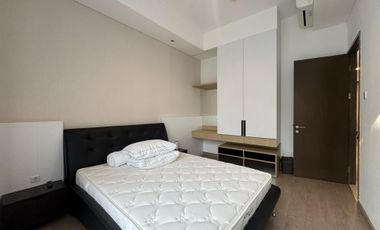 FOR RENT 2+1 BEDROOMS FULLY FURNISHED 1 PARK AVENUE, JAKARTA SELATAN