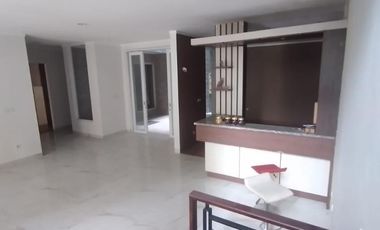 DISEWA: Rumah Mewah di Cluster Lotus Lakeside, Sumarekon Bekasi
