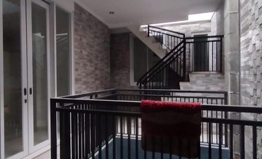 DISEWA: Rumah Mewah di Cluster Lotus Lakeside, Sumarekon Bekasi