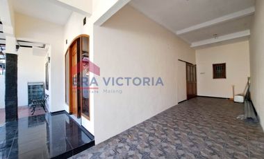 Rumah murah disewakan di Titan Asri Sulfat Blimbing Malang