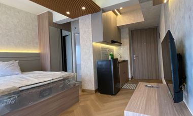 Disewa Apartemen Full Furnish New Unit di Podomoro Golf View