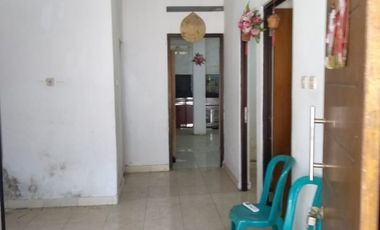 Dijual cepat rumah 2 lantai Simprug diporis negotiable