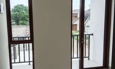 Dikontrakan atau Disewakan Rumah Di Grahayana