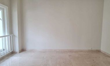 FOR RENT 2FLOOR BEAUTIFUL & SPACIOUS HOUSE IN PONDOK INDAH WITH POOL