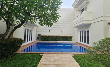 FOR RENT 2FLOOR BEAUTIFUL & SPACIOUS HOUSE IN PONDOK INDAH WITH POOL