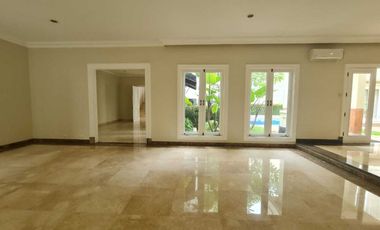 FOR RENT 2FLOOR BEAUTIFUL & SPACIOUS HOUSE IN PONDOK INDAH WITH POOL