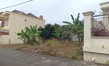 Dijual tanah 300 m² dalam komplek Arisma, Suka bangun Palembang