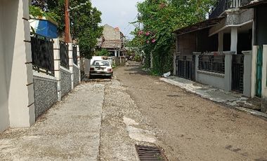 Dijual Rumah Brand New 2lt di kawasan Bintaro  sektor 3