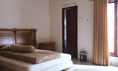 Disewakan Rumah Semi Furnished Pejaten Barat Jaksel