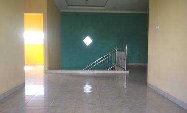 Dijual MURAH rumah 2 lt harga hanya 1 lantai