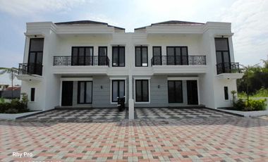 RUMAH MEWAH KLASIK DEKAT PEMDA SLEMAN