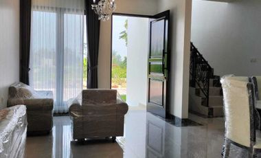 RUMAH MEWAH KLASIK DEKAT PEMDA SLEMAN