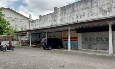 Disewakan Bangunan Komersial Hook – Jl Magelang, Yogyakarta