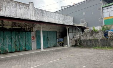 Disewakan Bangunan Komersial Hook – Jl Magelang, Yogyakarta