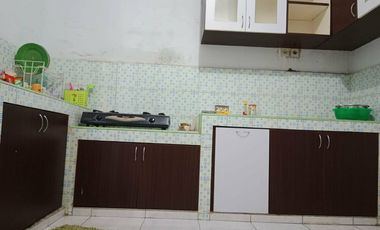 Rumah besar murah tengah kota,di jl Inpres Marpoyan