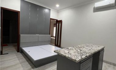 Disewakan Rumah Cluster Taman Simpruk Lippo Cikarang