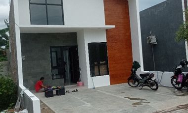 RUMAH CLUSTER SOLO BARU