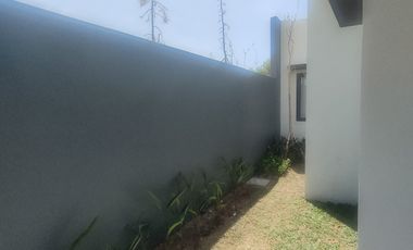 Perumahan Royal Grande depan Grandmall