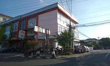Ruko Strategis Untuk Usaha Di Jalan Prof Yohanes Dekat Galeria Mall