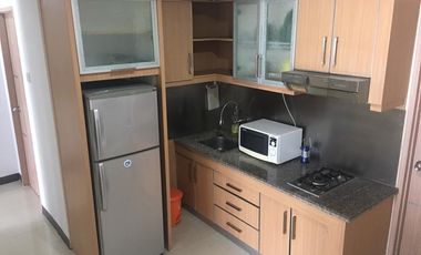 Disewakan Apartemen Cosmo Mansion 3 br+1 View timur furnish