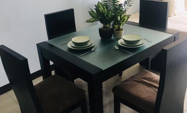 Disewakan Apartemen Cosmo Mansion 3 br+1 View timur furnish