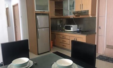 Disewakan Apartemen Cosmo Mansion 3 br+1 View timur furnish