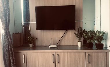 Disewakan Apartemen Cosmo Mansion 3 br+1 View timur furnish