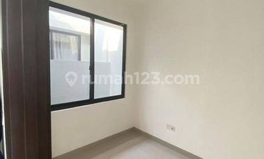 Disewa Rumah Milenial PIK 2 Uk. 4,5x10, 2 Lantai, Brand New Siap Huni