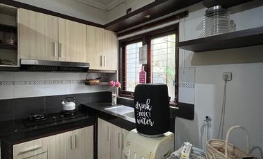 dijual rumah di sleman di lempong sari sariharjo ngaglik dekat AlAzhar