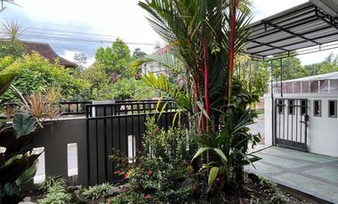 dijual rumah di sleman di lempong sari sariharjo ngaglik dekat AlAzhar