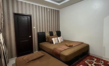 dijual rumah di sleman di lempong sari sariharjo ngaglik dekat AlAzhar