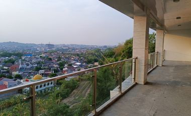 Tembalang Bukit Mawar  Sendangmulyo Rumah 2Lt View Menawan