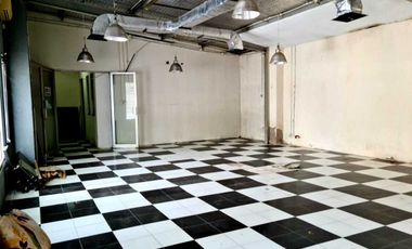 Rumah 2lt Semi Furnished SHM dI Radio Dalam Jak Sel CL 420