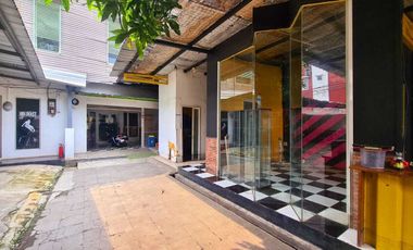 Rumah 2lt Semi Furnished SHM dI Radio Dalam Jak Sel CL 420