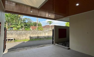 dijual rumah di sleman dekan kampus UNRIYO di wedomartani ngemplak