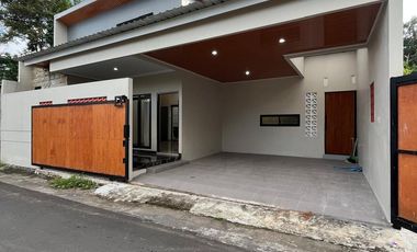 dijual rumah di sleman dekan kampus UNRIYO di wedomartani ngemplak