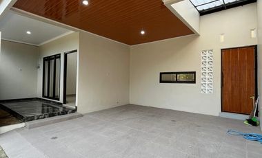 dijual rumah di sleman dekan kampus UNRIYO di wedomartani ngemplak