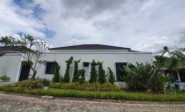 Rumah di Komplek Mewah di Kawasan Sudirman Pekanbaru.