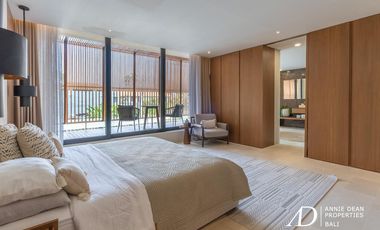 LEASEHOLD | MODERN LUXURY 4-BED VILLA IN THE PRIME AREA OF BATU BELIG