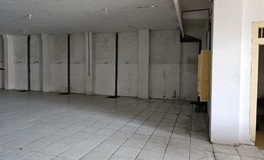 Dijual Rumah Usaha Strategis Murah Siap Huni di Jl Madura Blitar