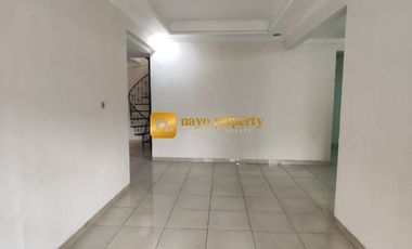 Rumah Bagus Hook Siap Huni Dalam Komplek Bekasi Jaya Indah Kota Bekasi