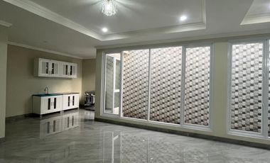 Disewakan Rumah Cluster Greenwood Lippo Cikarang